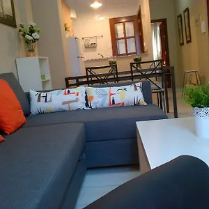 Apartment Triana Pureza, Seville